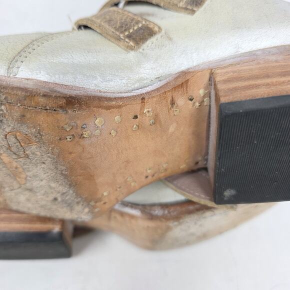 Free Bird Scarlett Women Size 6 Buckle Ankle Boot Ice Grey Leather - Picture 11 of 15